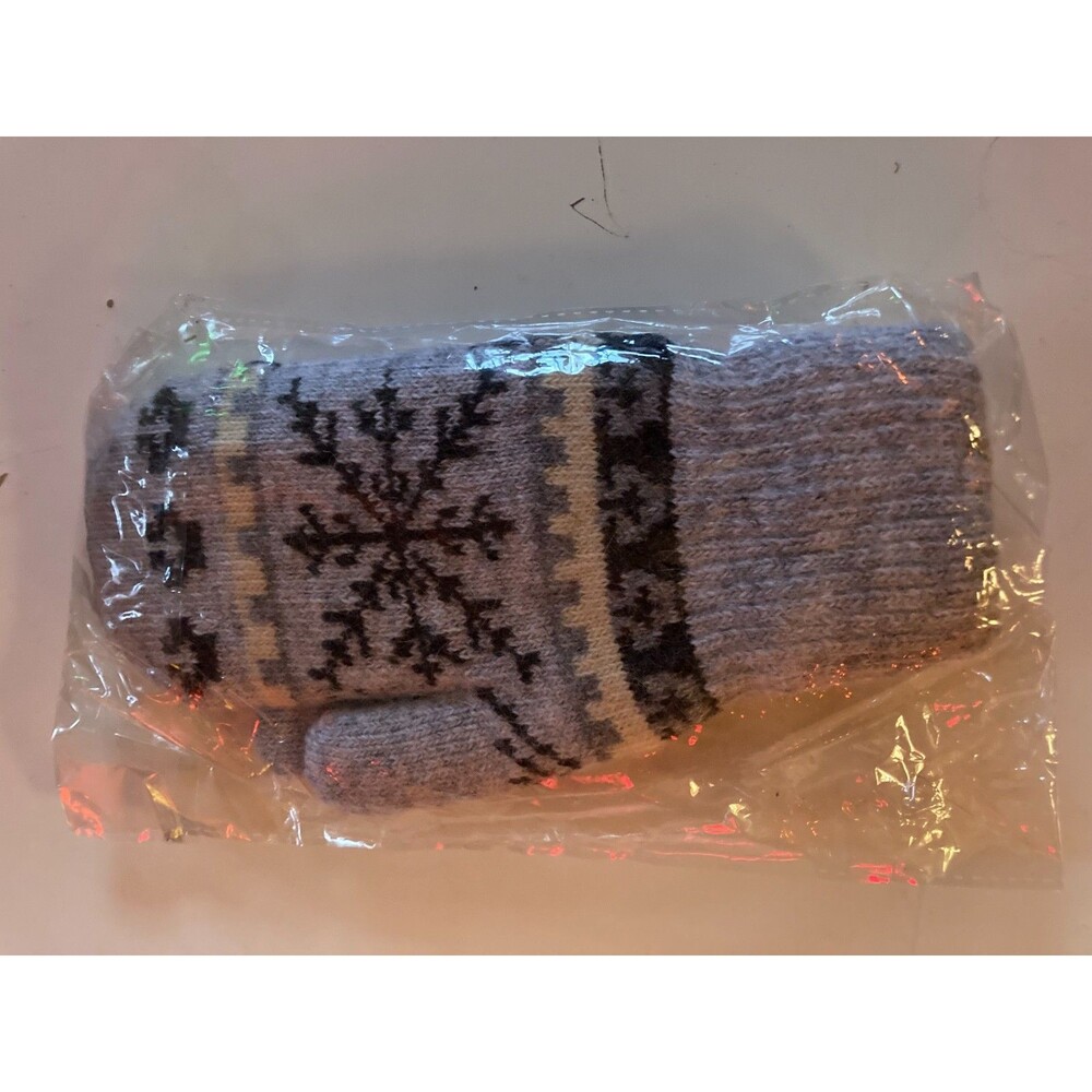 Women's Aili's Corner Alpine Snowflake Winter Pattern Mittens